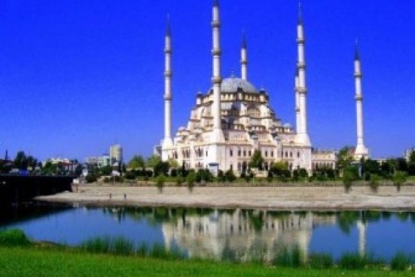 Dünyanın en büyük Camileri Dünyanın en büyük Camileri