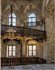 Cami mahfil bölümü